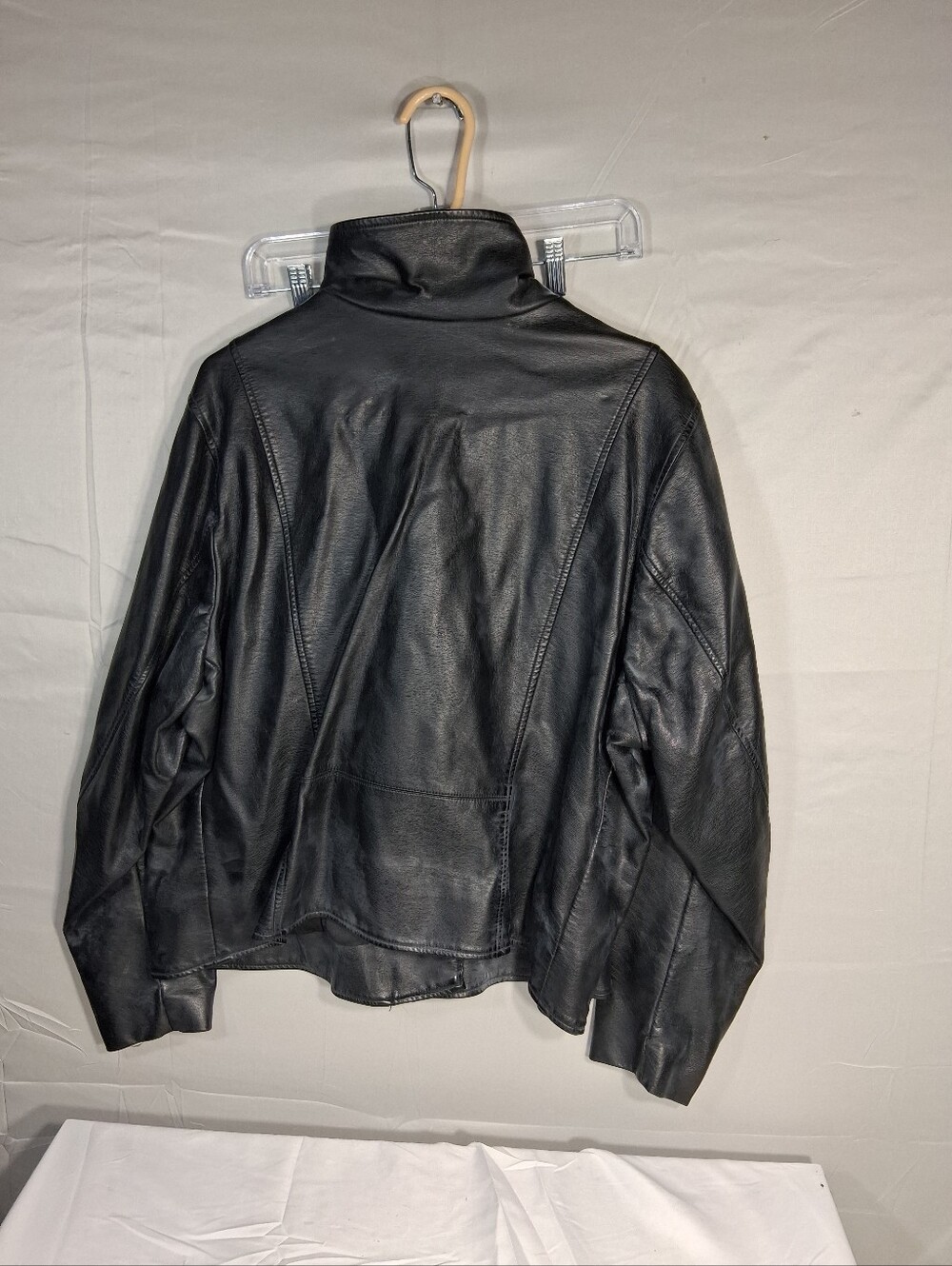 Torrid Size 4 Rebel Moto Bikercore Black Faux Leather Zippered And Snaps Jacket - Picture 8 of 14